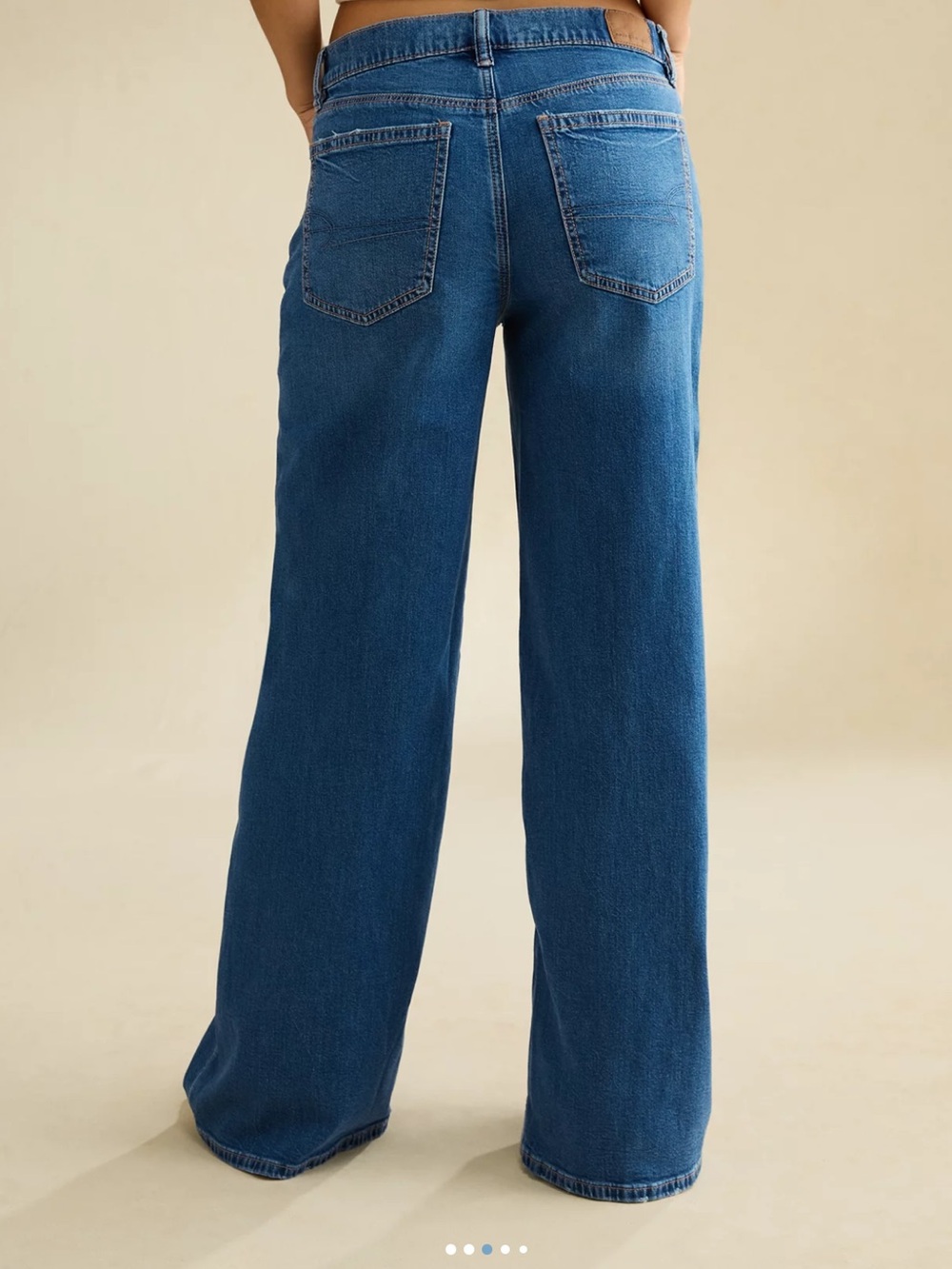 AE Low-Rise Baggy Ultra Wide-Leg Jean Size 4 Regular - Picture 4 of 12